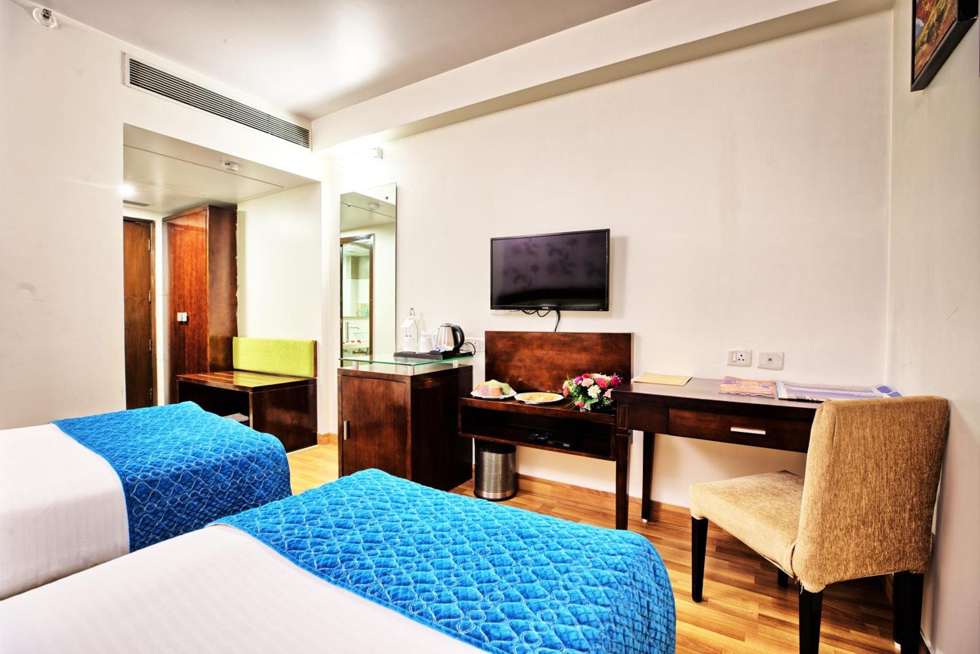 Rosemallow Hotel New Delhi Exterior photo