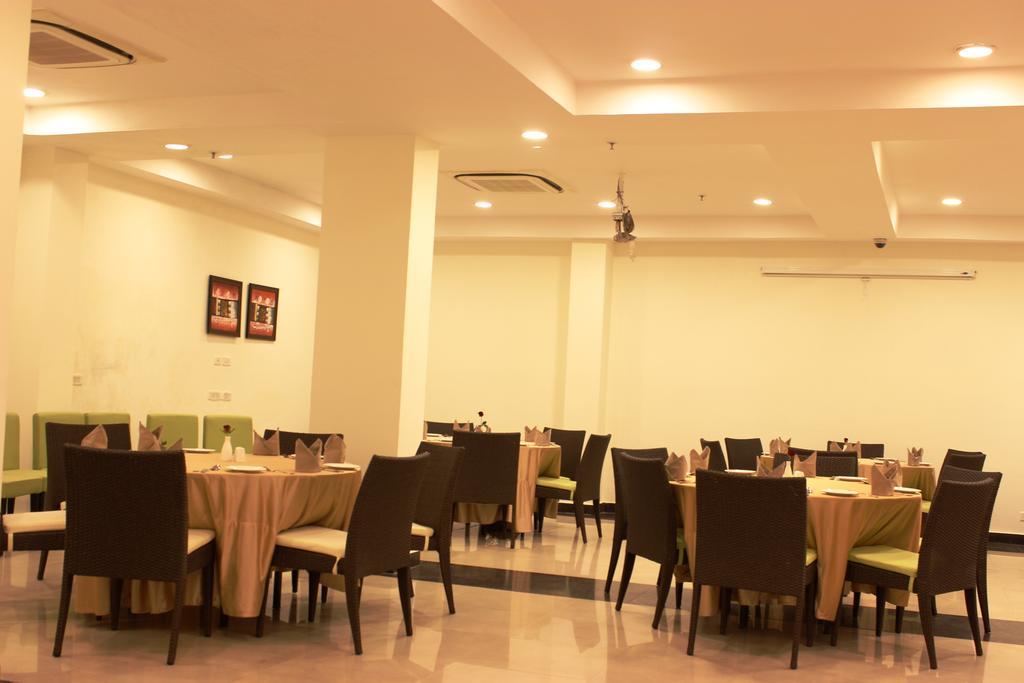 Rosemallow Hotel New Delhi Exterior photo