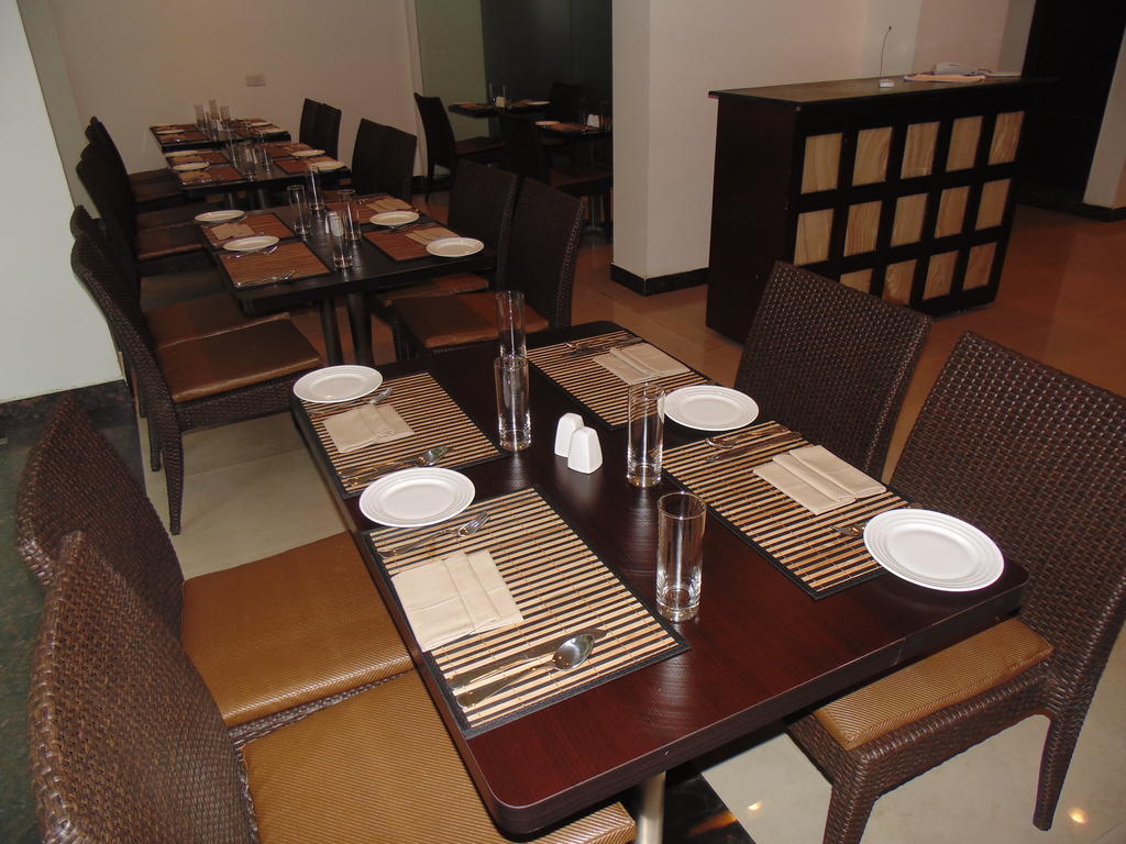Rosemallow Hotel New Delhi Exterior photo